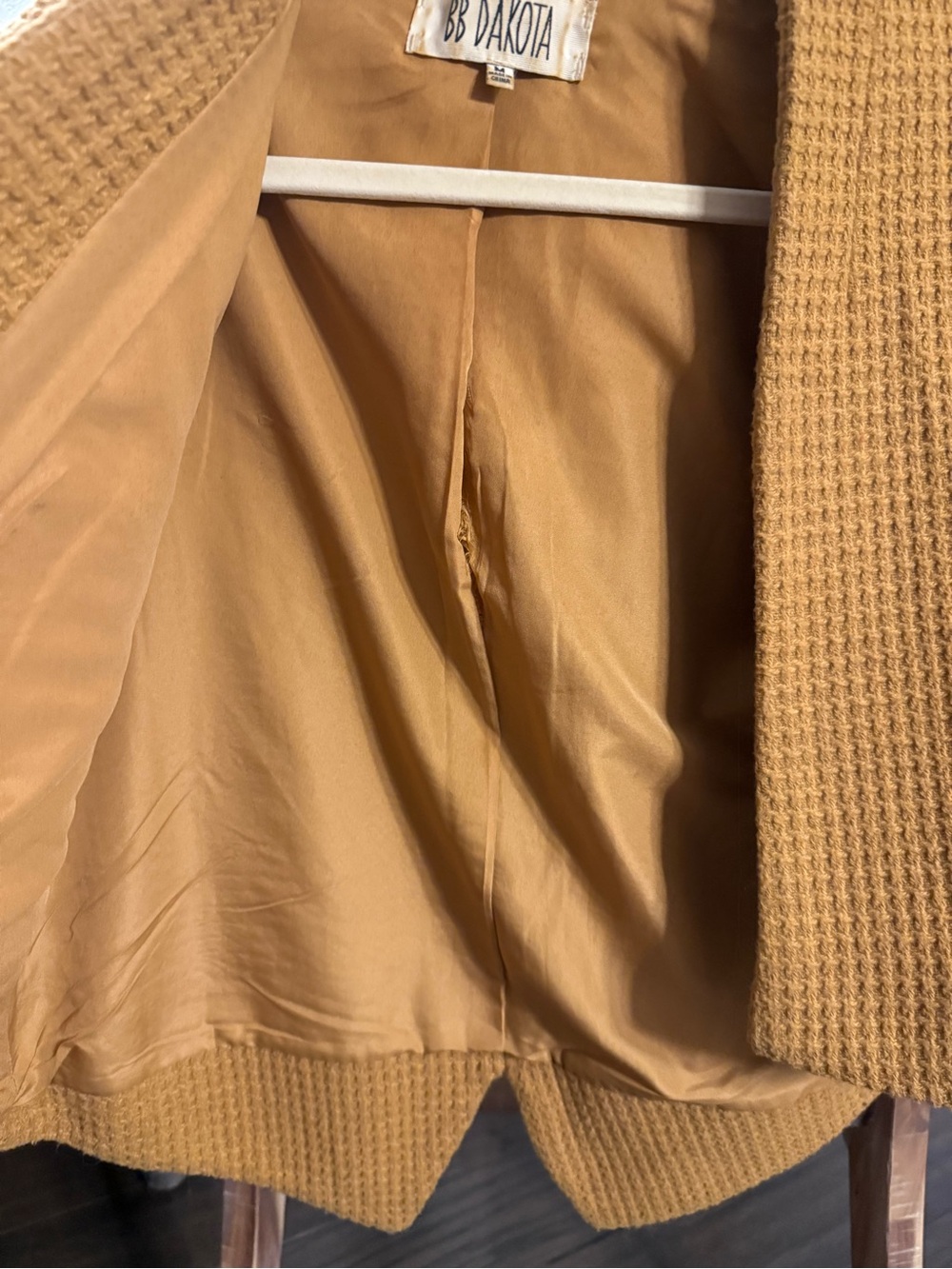 BB Dakota Mustard Textured Open-Front Cropped Blazer - Picture 5 of 5